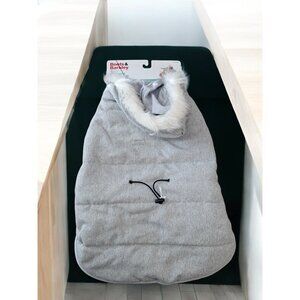 Boots & Barkley Size Medium Gray Dog Hoodie